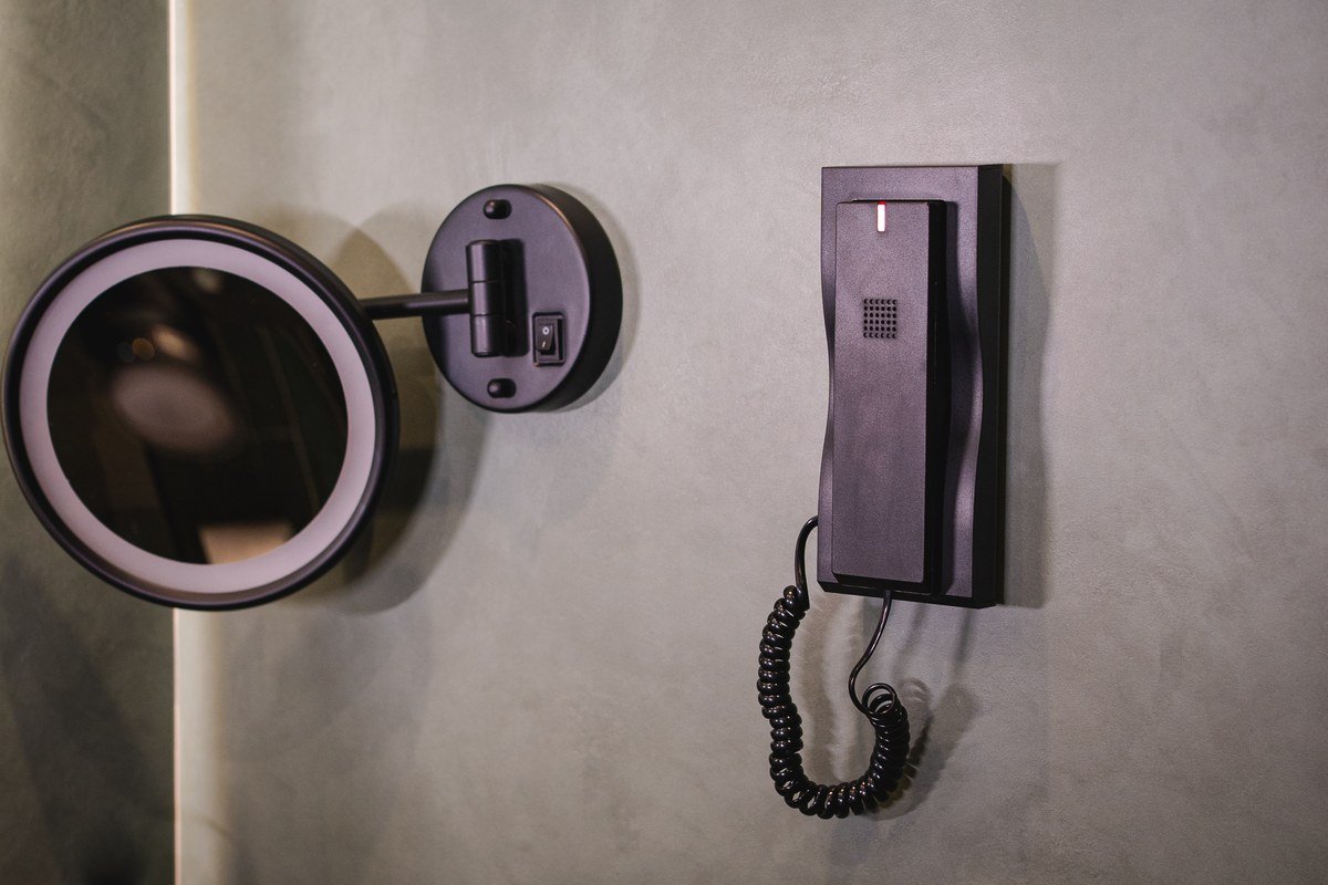 AEi AAX-4100 Analogue Lobby Courtesy & Concourse Phone